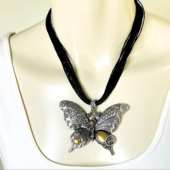 TRIBAL BUTTERFLY NECKLACE multi textured multi metal layered cord chain ARTISAN - Picture 5 of 12